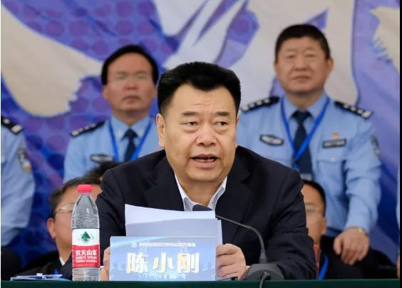 实战年夜练兵 忠诚筑安全 贵阳市举行保安行业实战综合