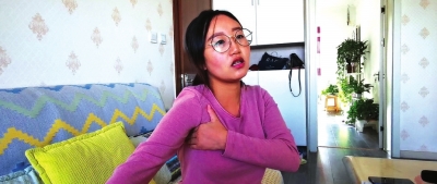 甘肃省膜科院家属院内一孕妇不慎跌入污水井骨折 物业回应:按医院证明赔偿